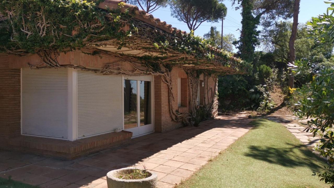 Villa Maresme & Villa Rosa Mataró Exterior foto